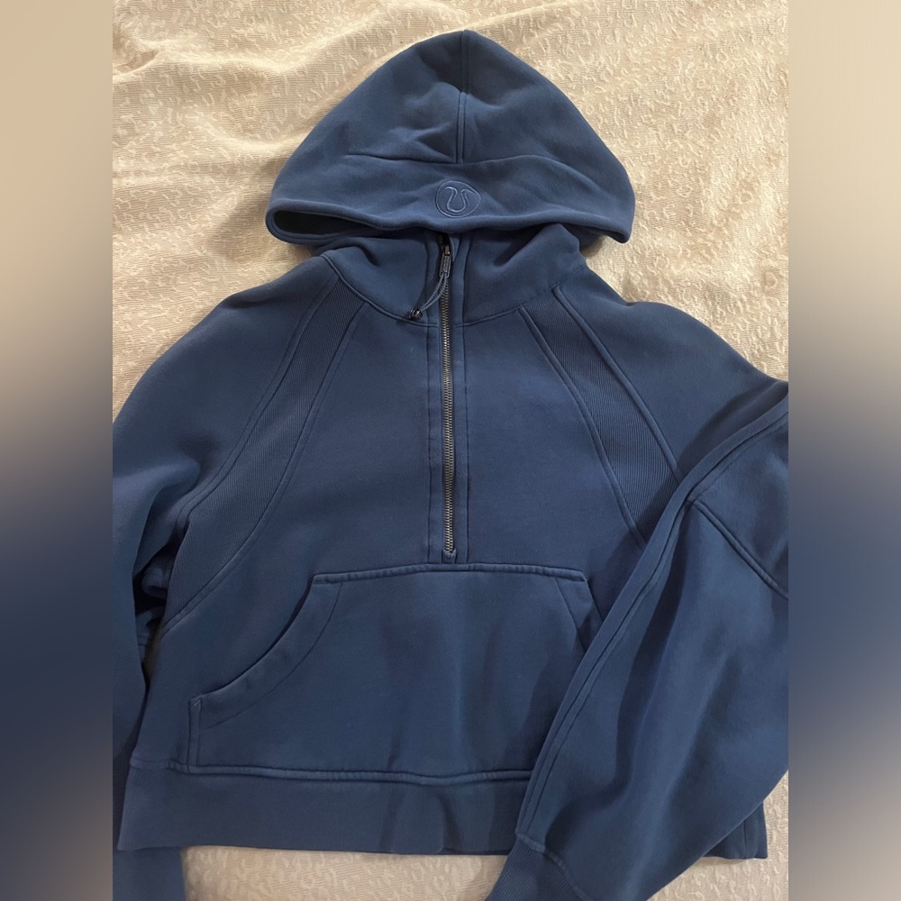 LULULEMON SCUBA RARE - Picture 3 of 3